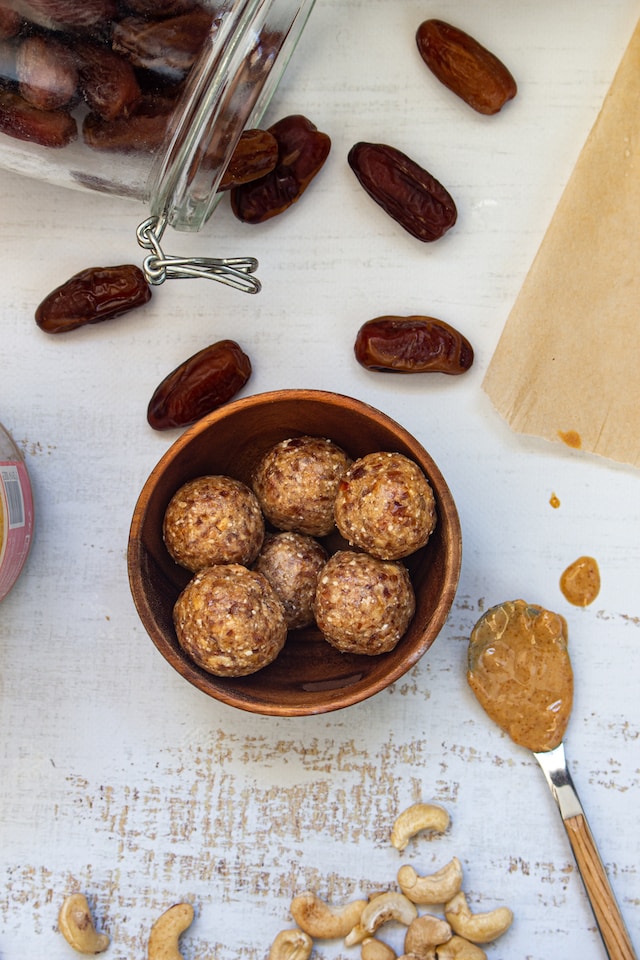 Homemade-Protein-Peanut-Butter-Balls-2023